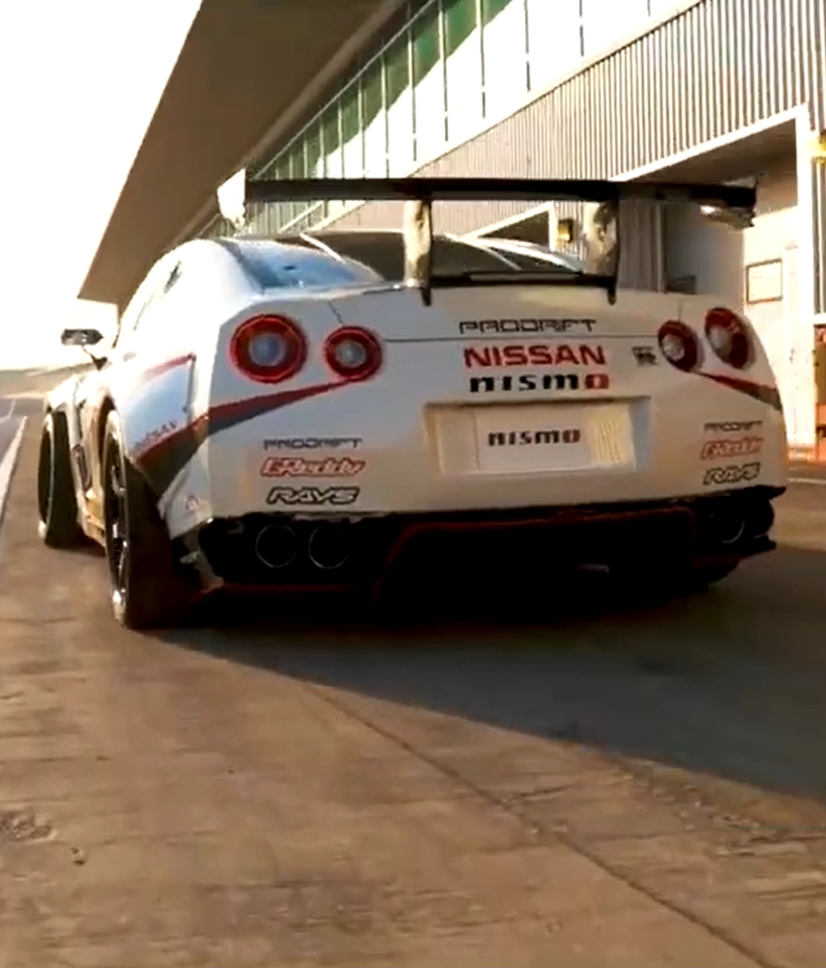 Nissan GTR Drifting